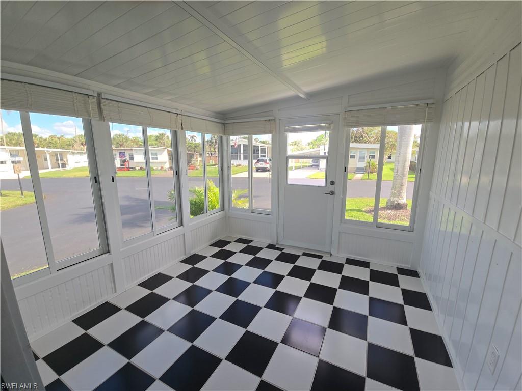 130 Enchanting BLVD # 130 Unit: E-130