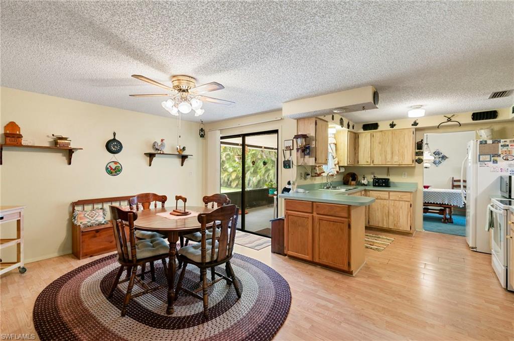19085 Coconut RD