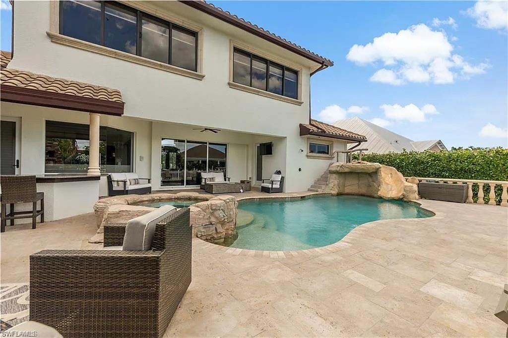 1435 Osprey AVE