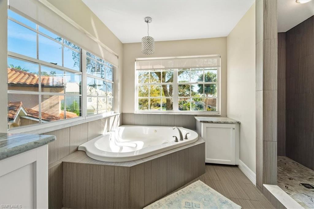 12341 Eagle Pointe CIR