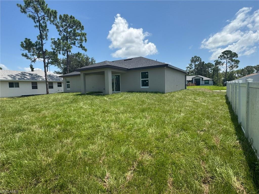 1027 Alfreda AVE