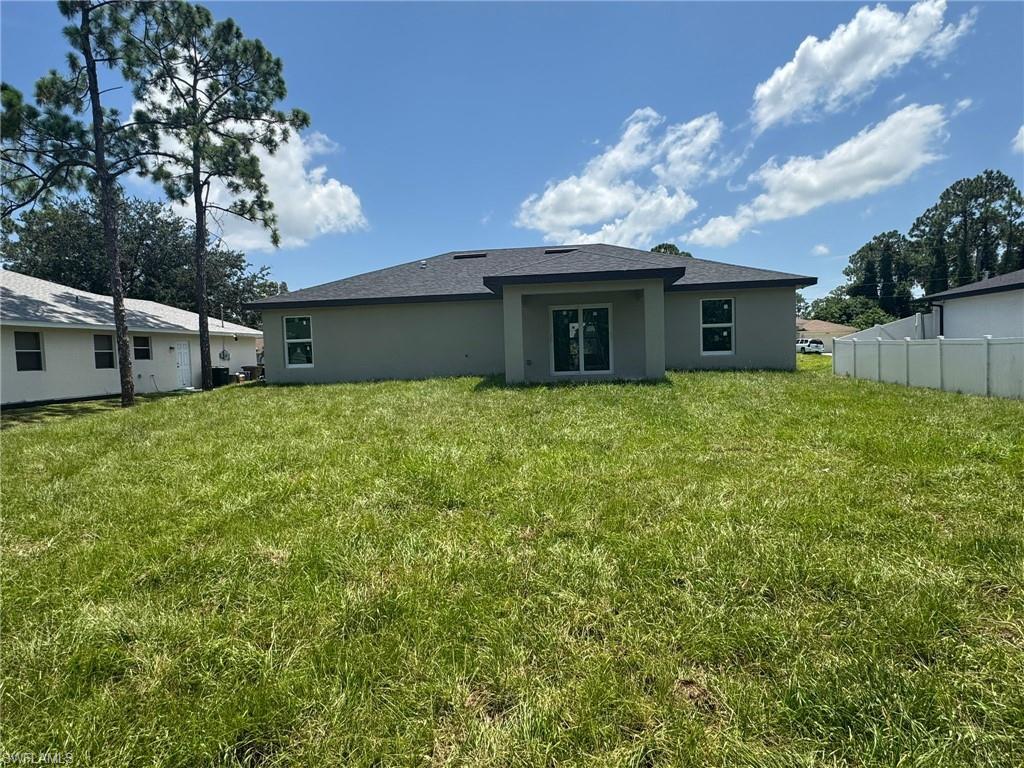 1027 Alfreda AVE