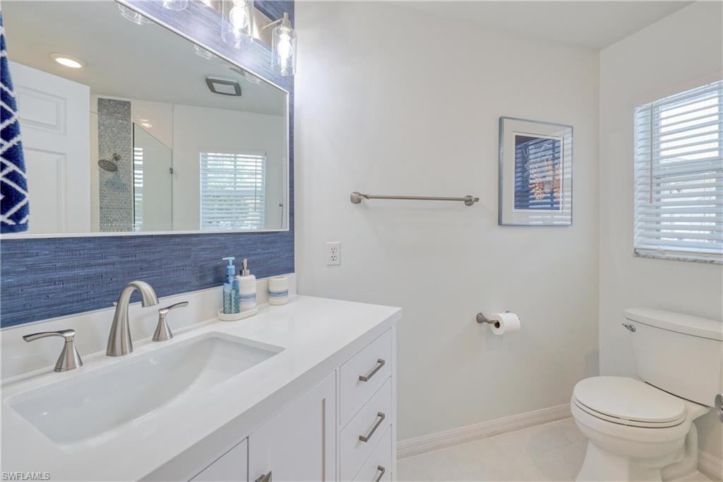 22589 Island Lakes DR