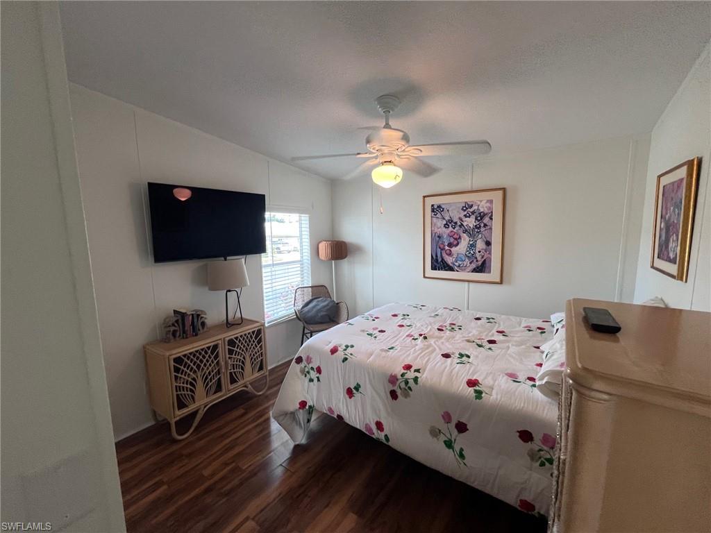 65 Turquoise AVE # 65T