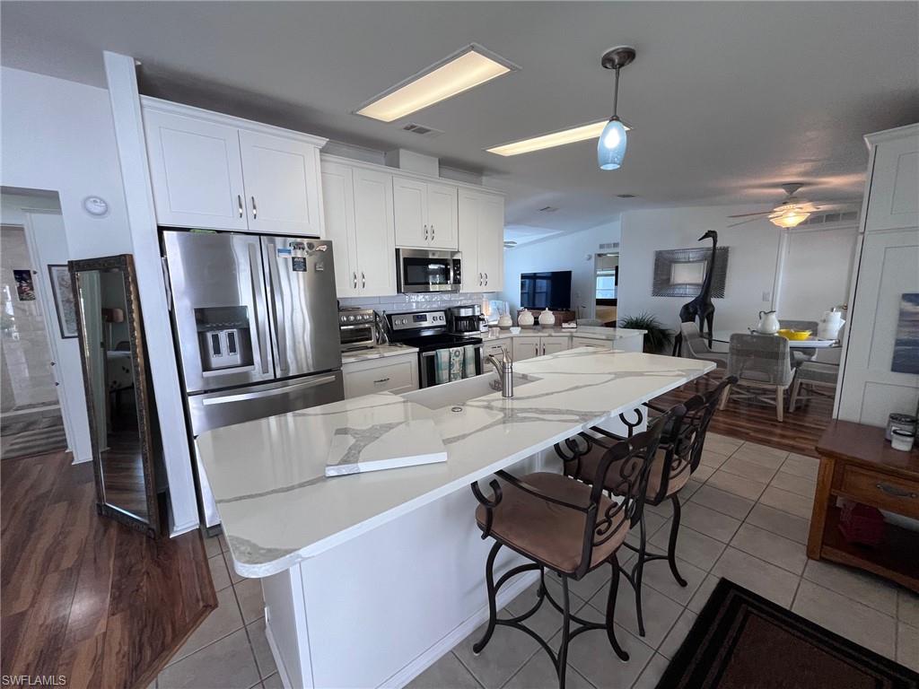 65 Turquoise AVE # 65T
