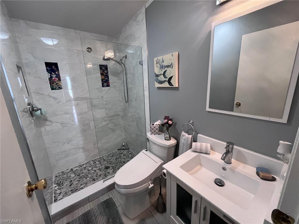 65 Turquoise AVE # 65T