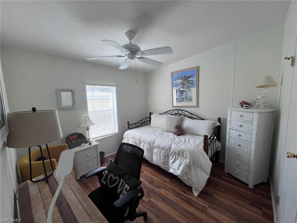 65 Turquoise AVE # 65T