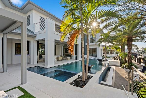 2201 Shad CT