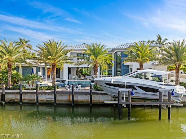 2201 Shad CT