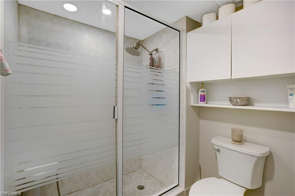 26131 Hickory BLVD # 7D