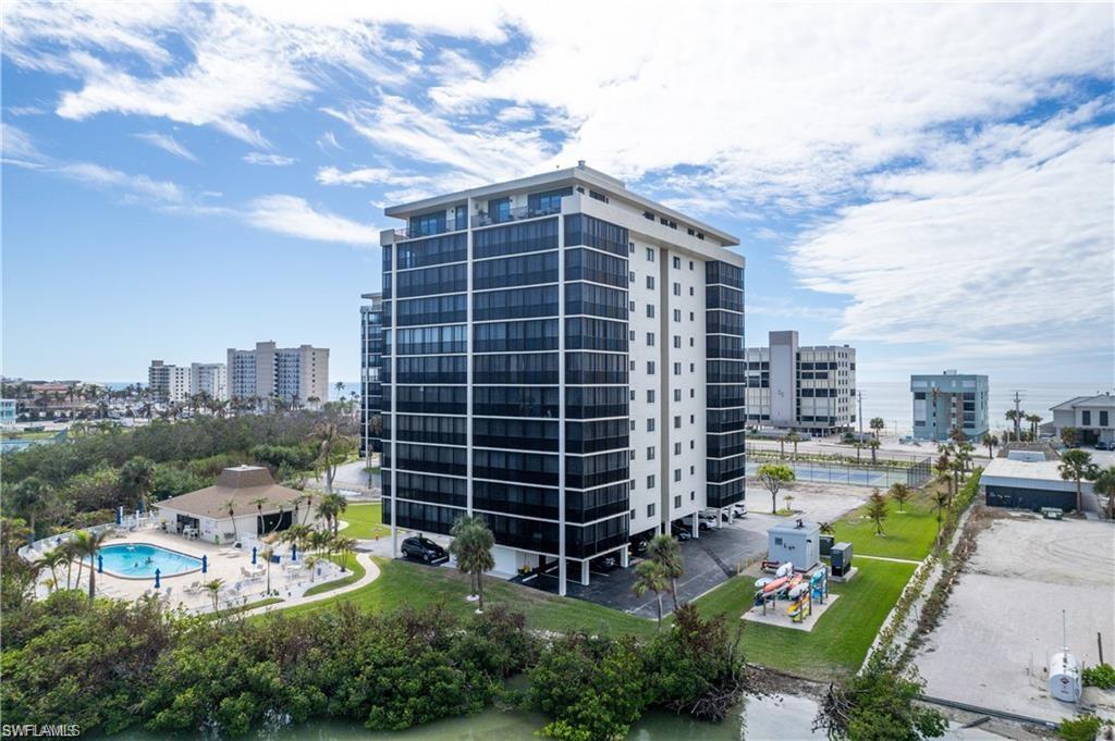 26131 Hickory BLVD # 7D