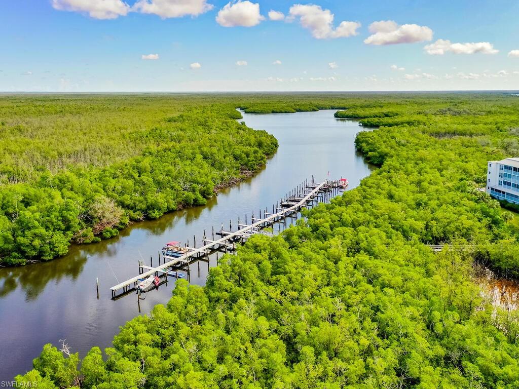 100 Stevens Landing DR # 105