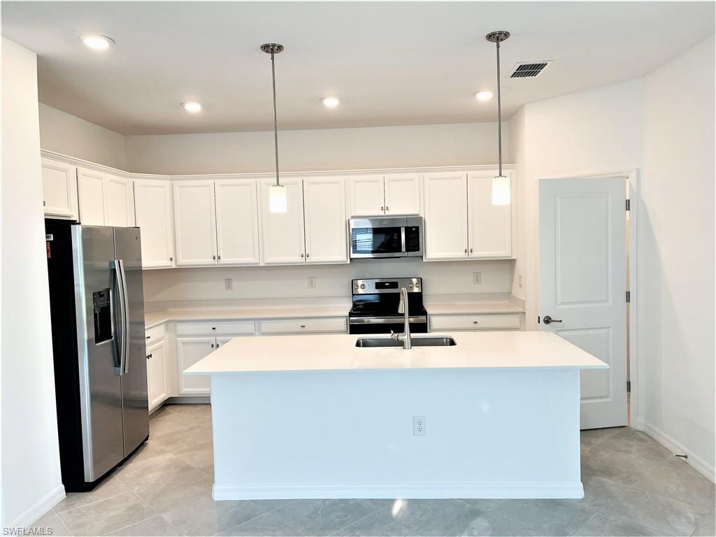 2611 Scarlet WAY
