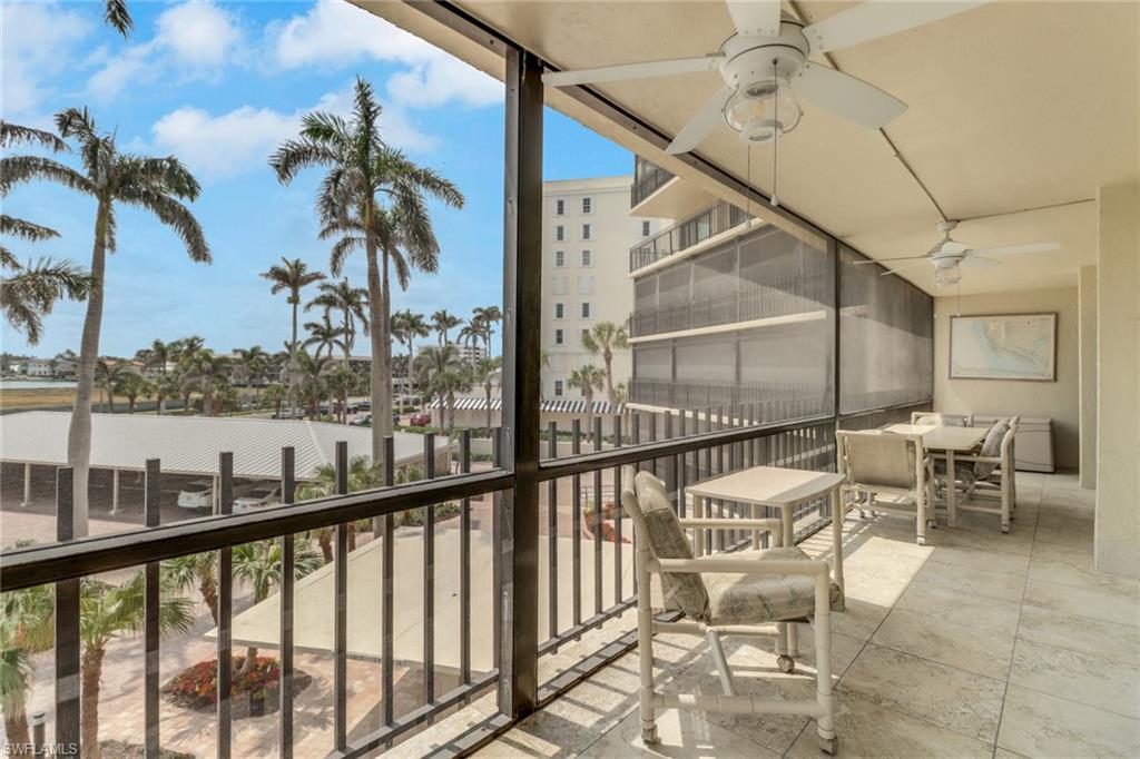 3399 Gulf Shore BLVD N # 303