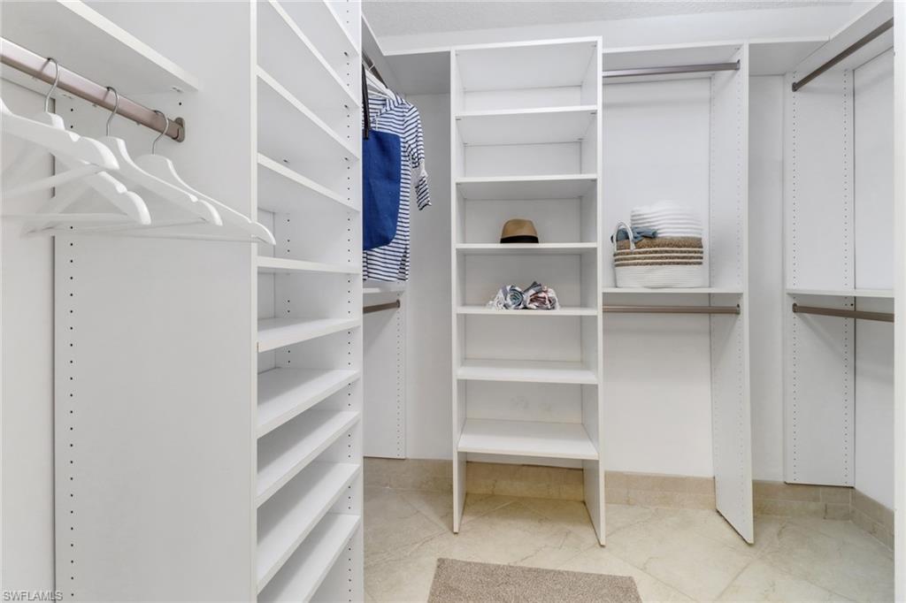 3399 Gulf Shore BLVD N # 303