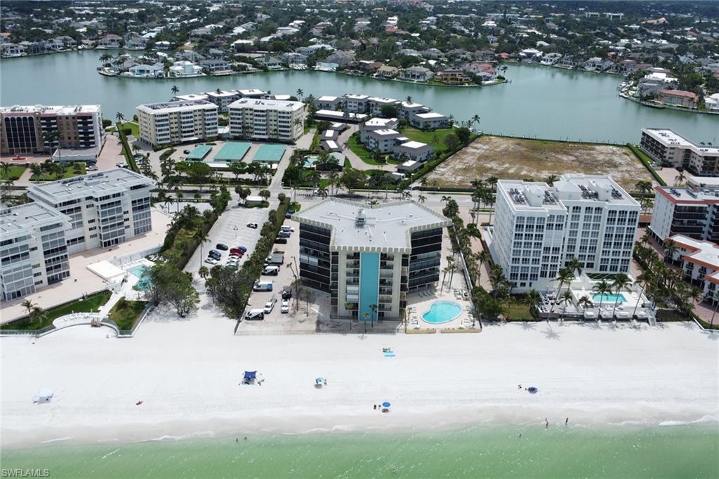 3399 Gulf Shore BLVD N # 303