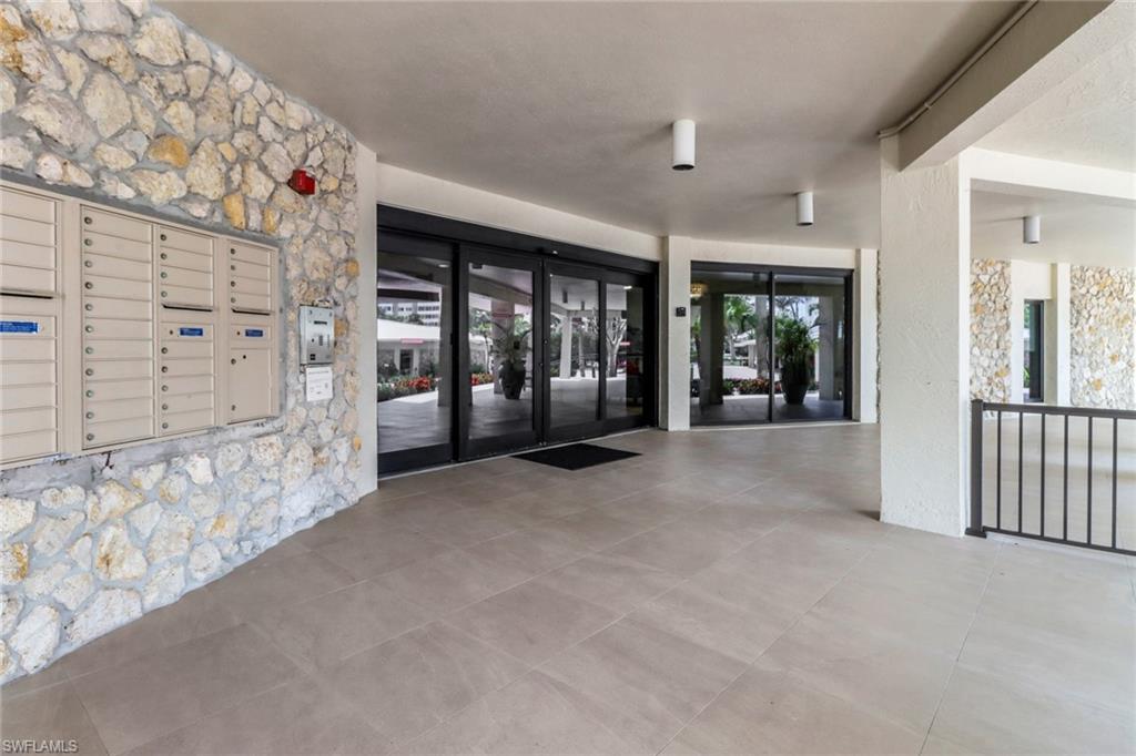 3399 Gulf Shore BLVD N # 303