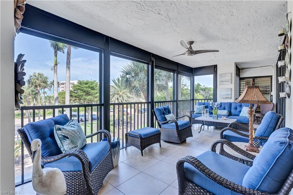 2400 Gulf Shore BLVD N # 203