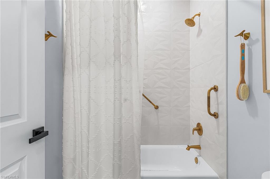 16230 Bentwood Palms DR