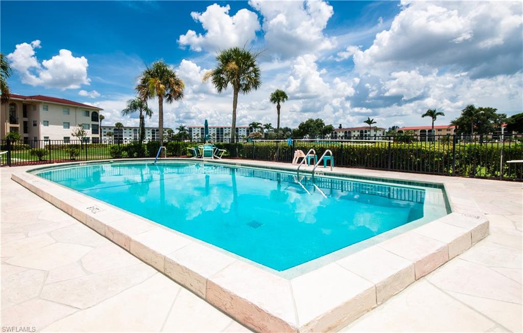 13 High Point CIR N # 303