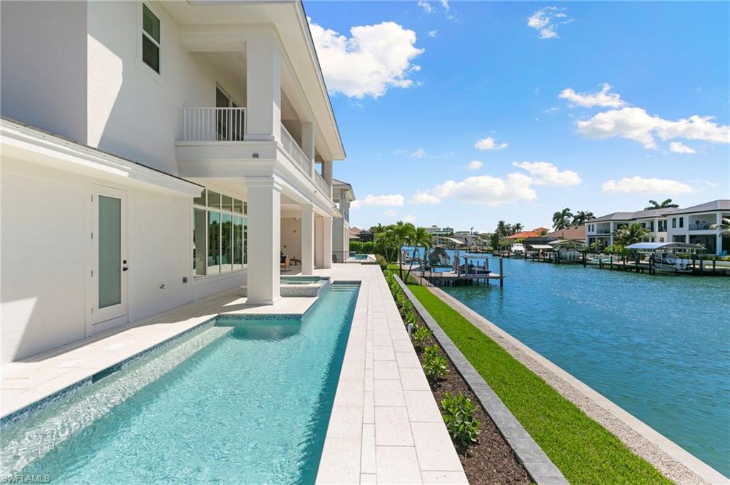 700 Partridge CT