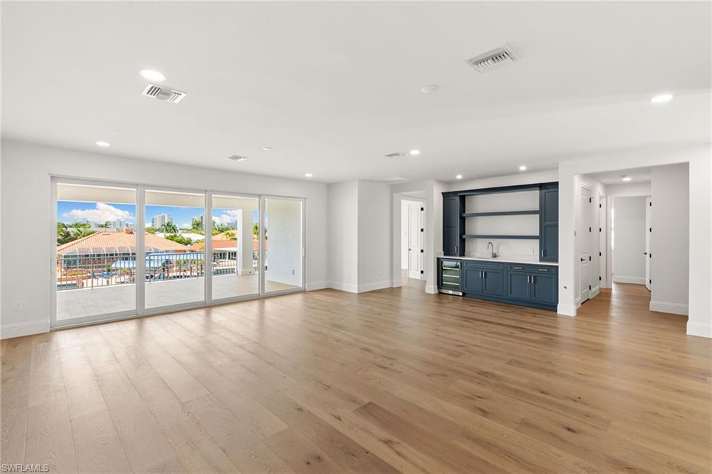 700 Partridge CT
