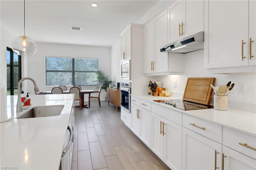 11035 Pebble Springs RUN