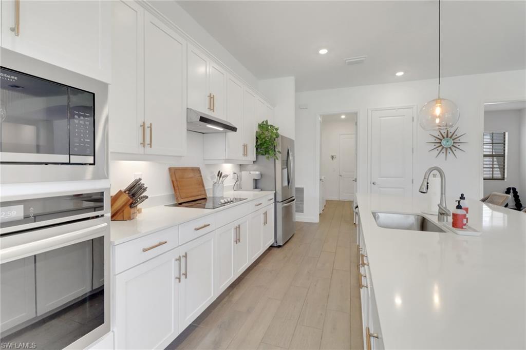 11035 Pebble Springs RUN