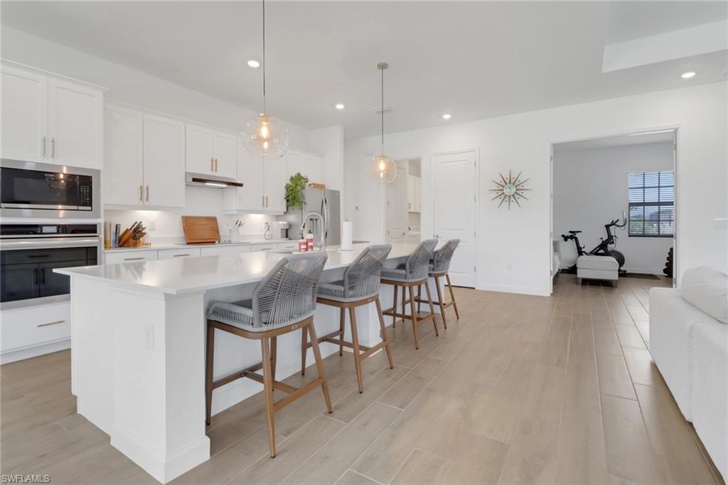 11035 Pebble Springs RUN