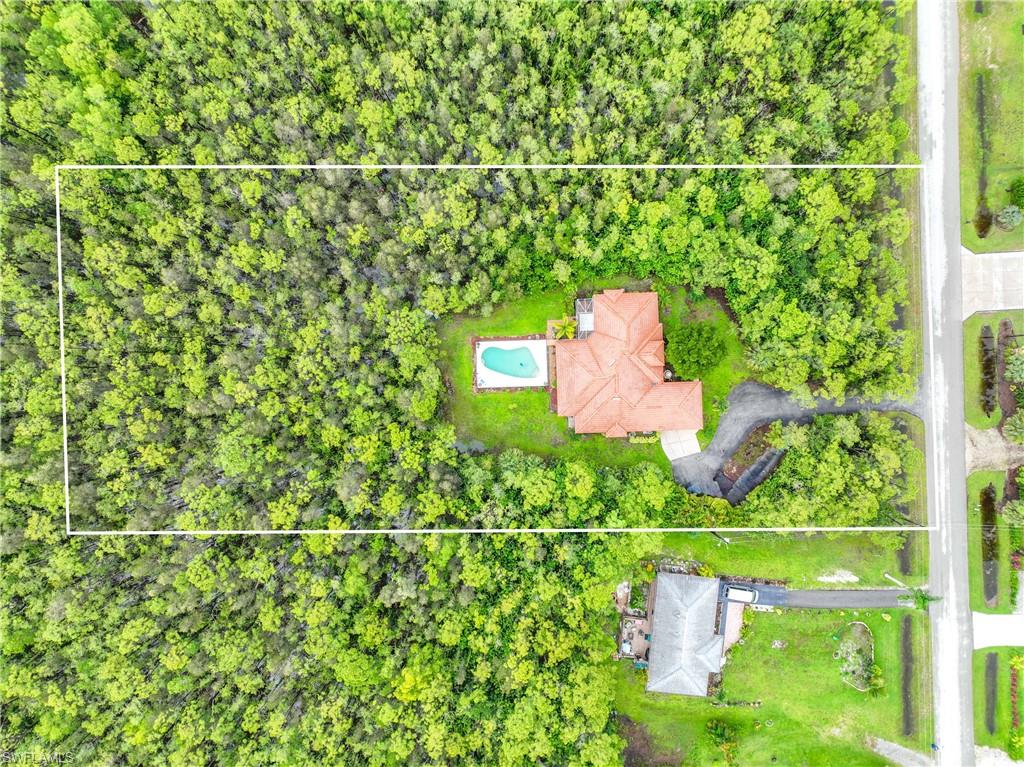 24300 Mountain View DR