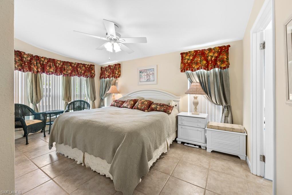 1328 Amethyst Lake LN