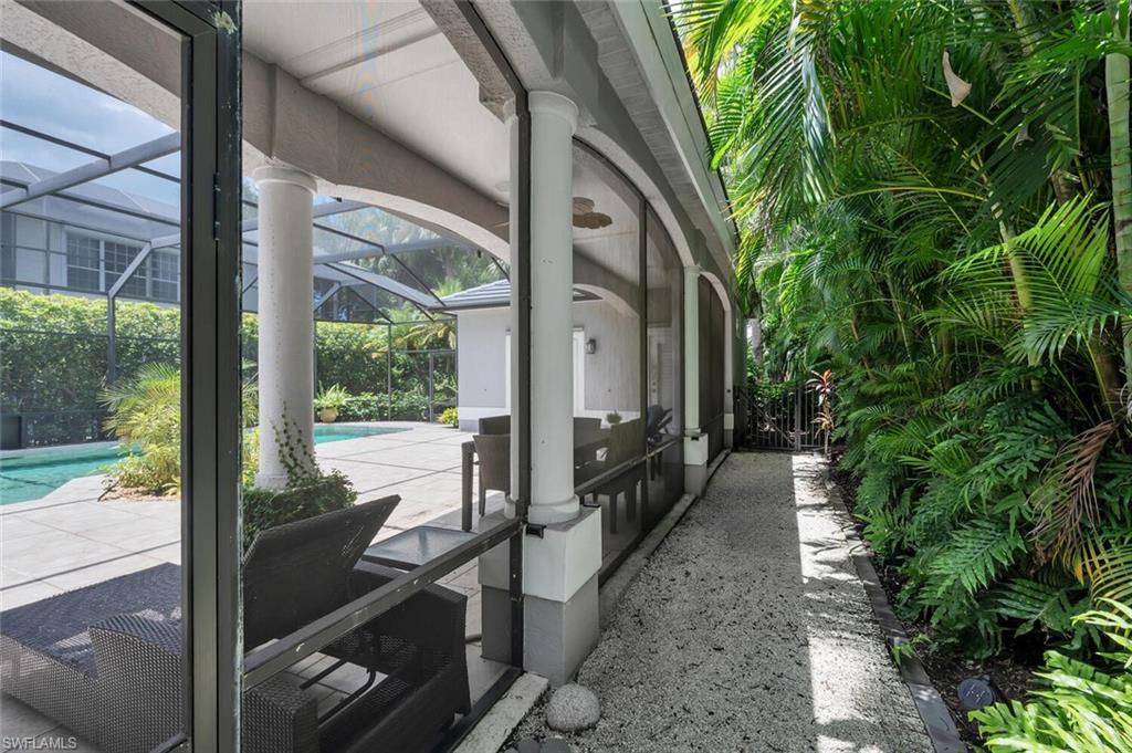 5081 Kensington High ST