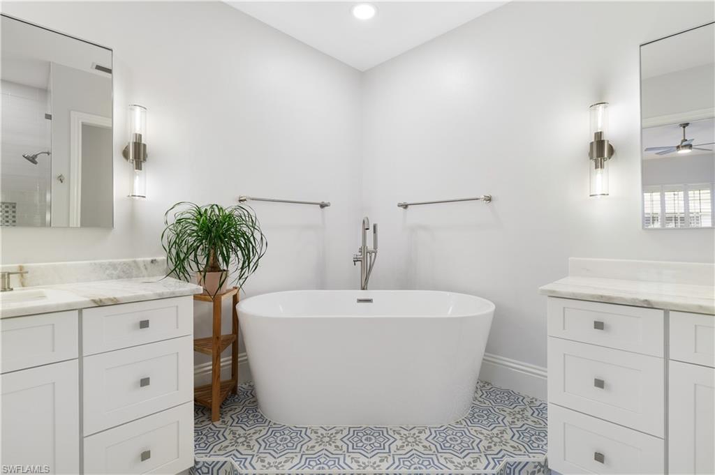 831 Sailaway LN # 202