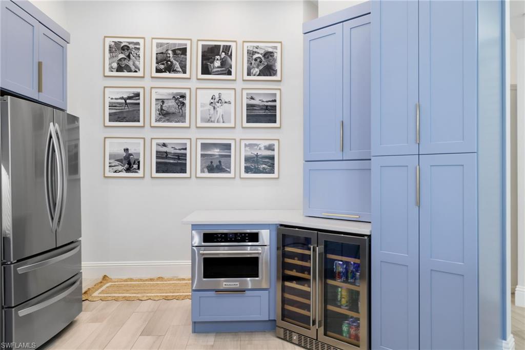 831 Sailaway LN # 202