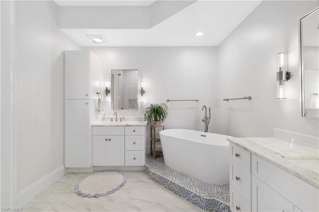 831 Sailaway LN # 202