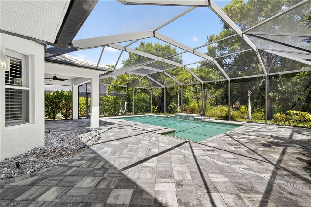 9896 Colonial WALK S