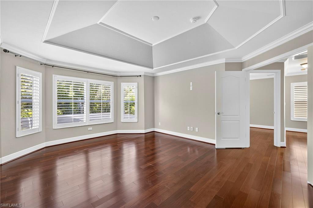 9896 Colonial WALK S