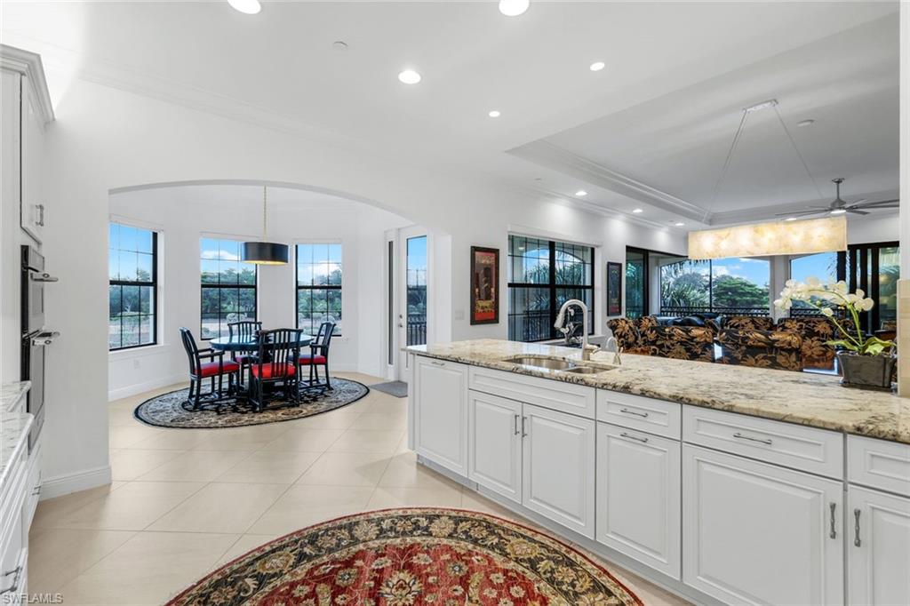 16452 Carrara WAY # 301