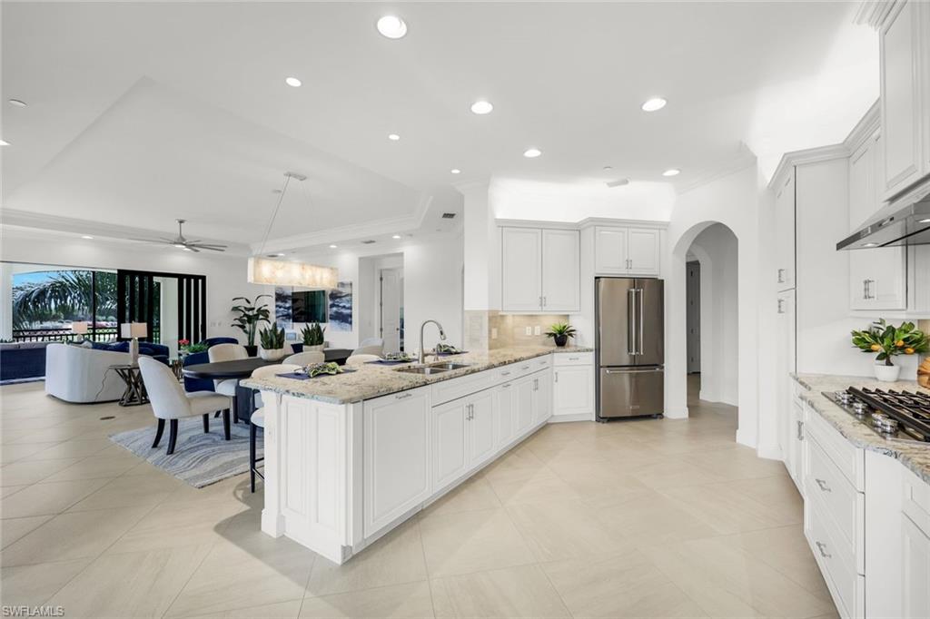 16452 Carrara WAY # 301