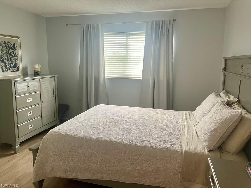 200 Forest Lakes BLVD # 202