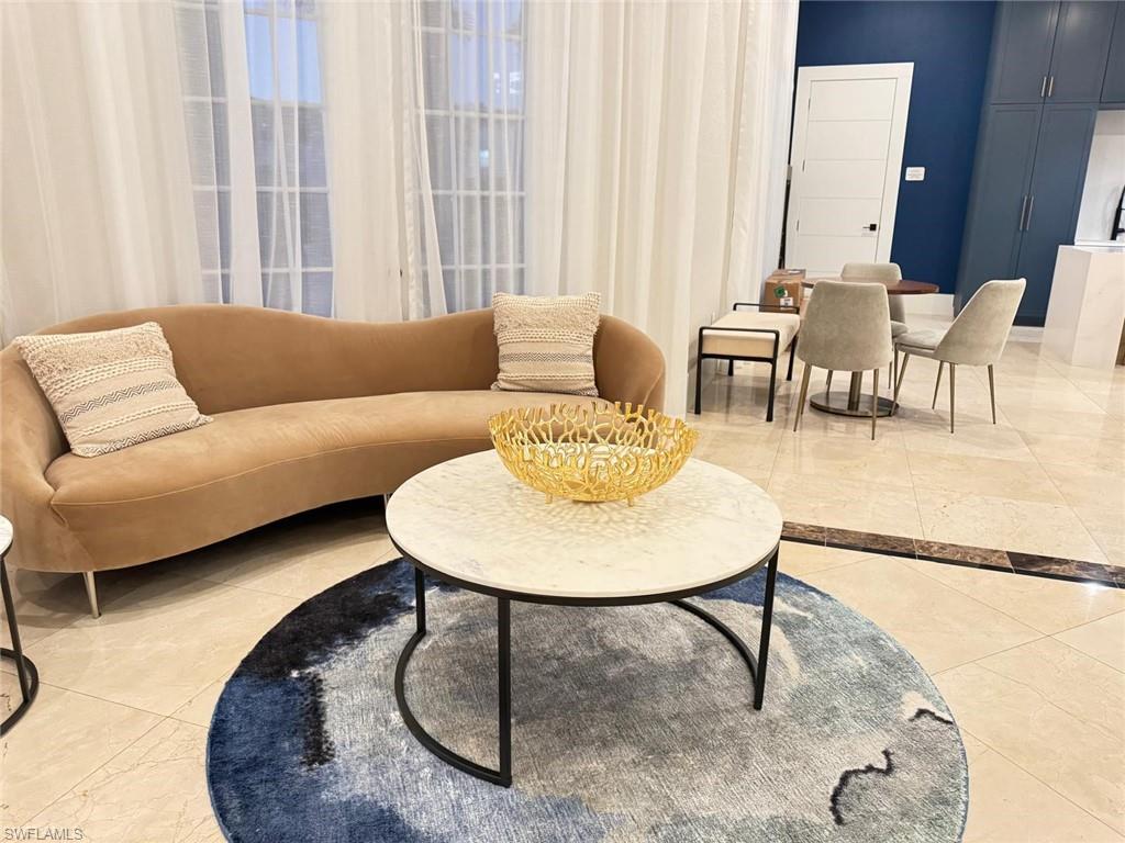 7020 Ambrosia LN # 1106, NAPLES Unit: 1106