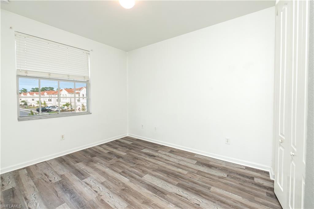 7020 Ambrosia LN # 1106, NAPLES Unit: 1106