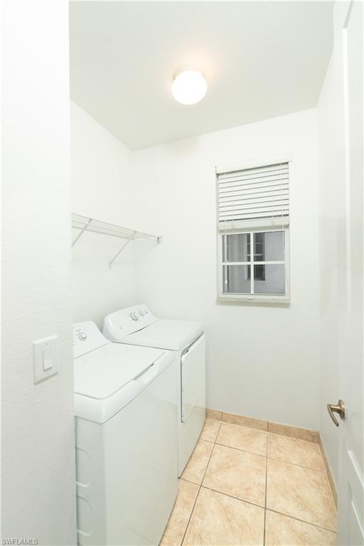 7020 Ambrosia LN # 1106, NAPLES Unit: 1106