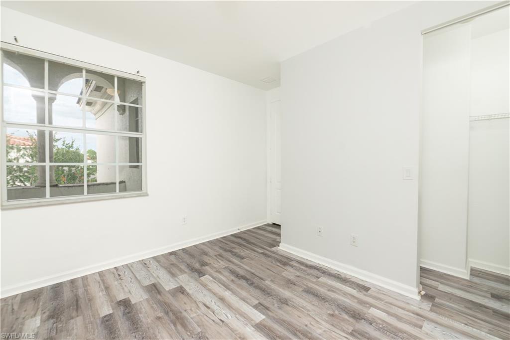 7020 Ambrosia LN # 1106, NAPLES Unit: 1106