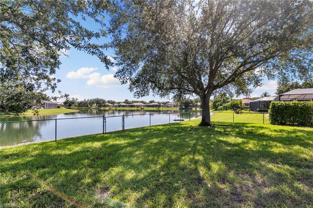 860 Grand Rapids BLVD