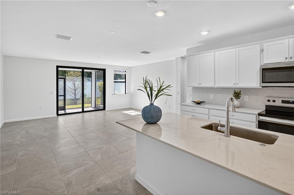 27823 Solis Grande DR