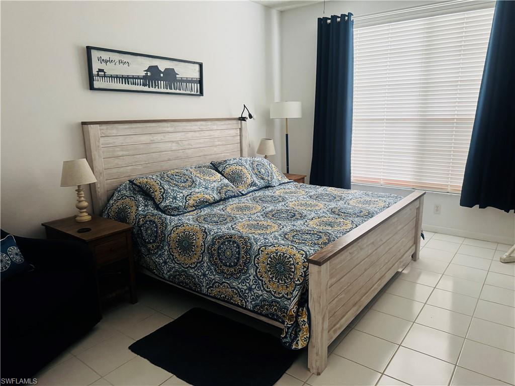 57 Silver Oaks CIR # 103