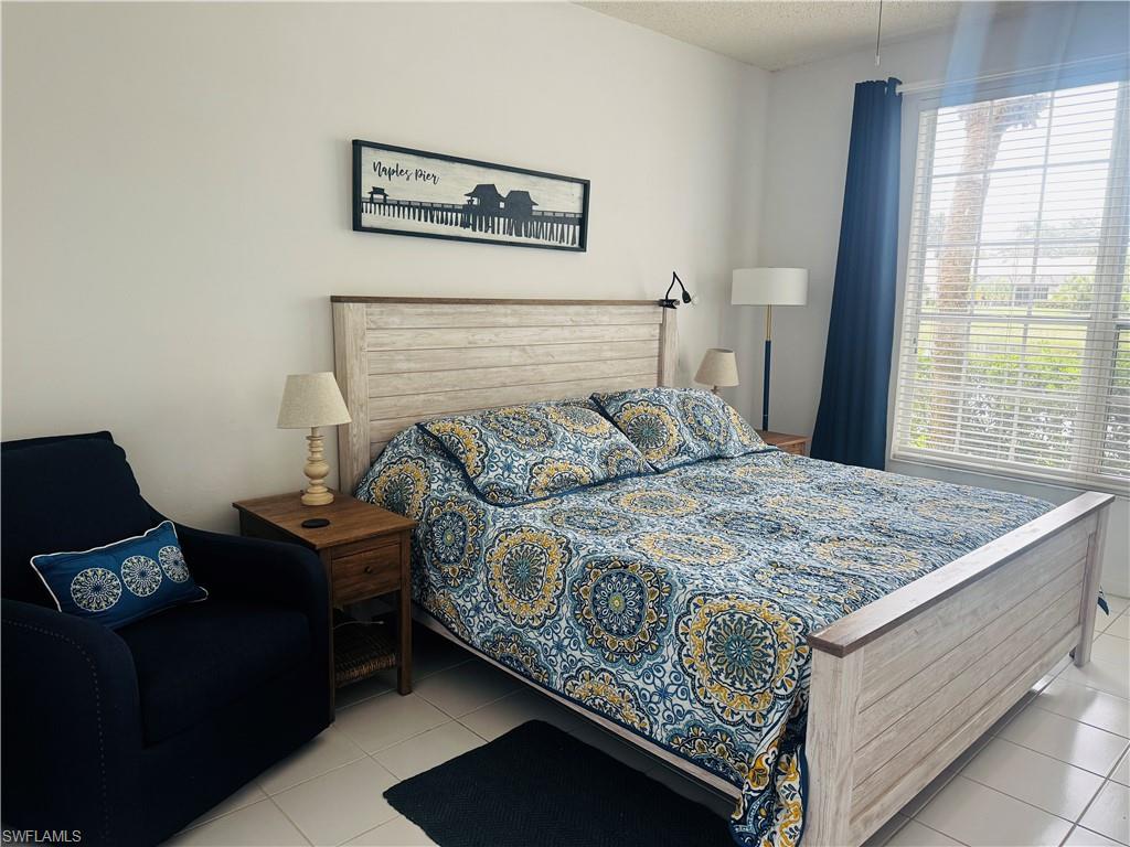 57 Silver Oaks CIR # 103