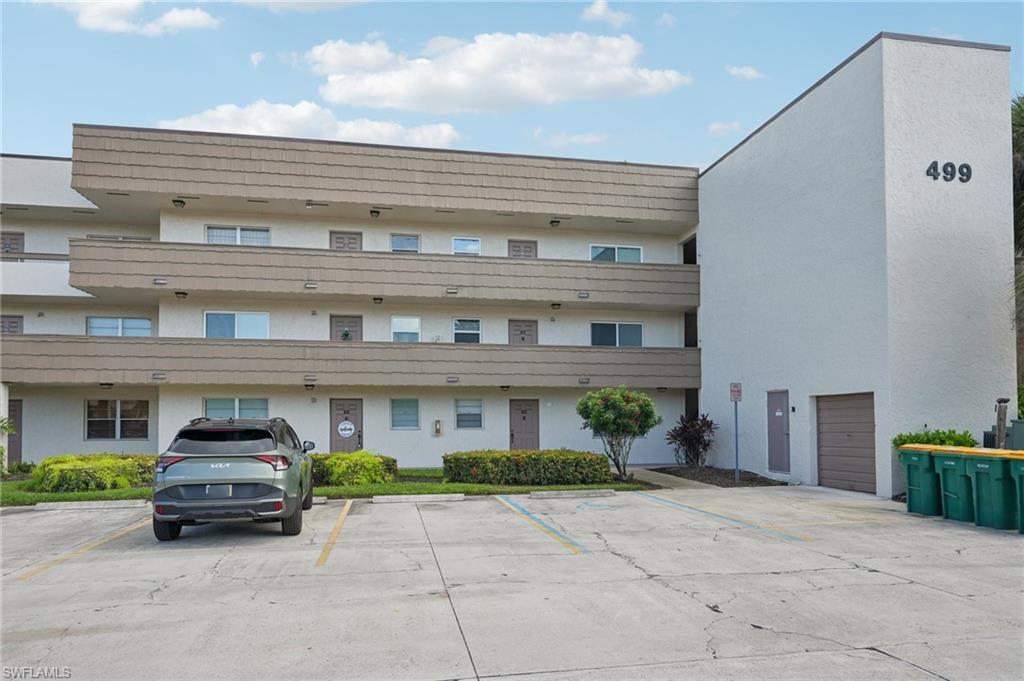 499 Forest Lakes BLVD # 305