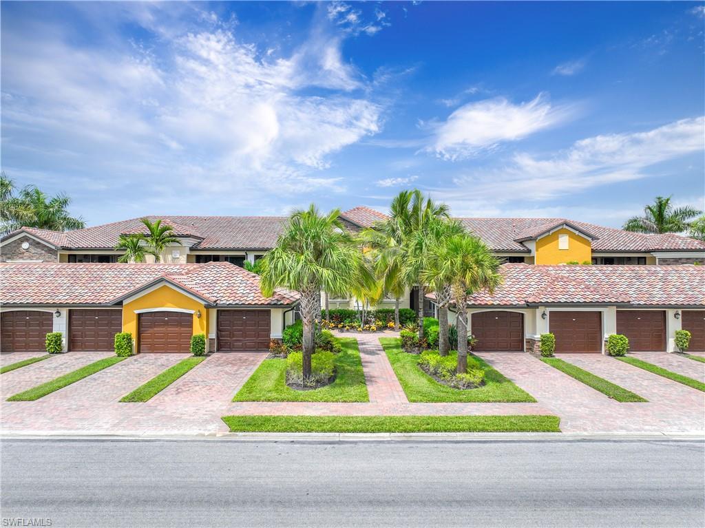 9517 Avellino WAY # 2215